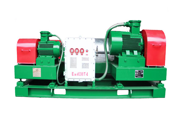 Decanter centrifuge for oil field drilling