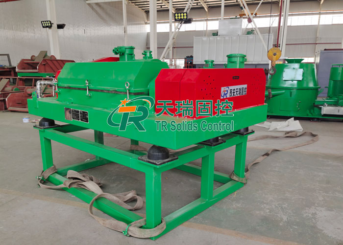 High-speed-decanter-centrifuge-for-drilling-mud-barite-recovery