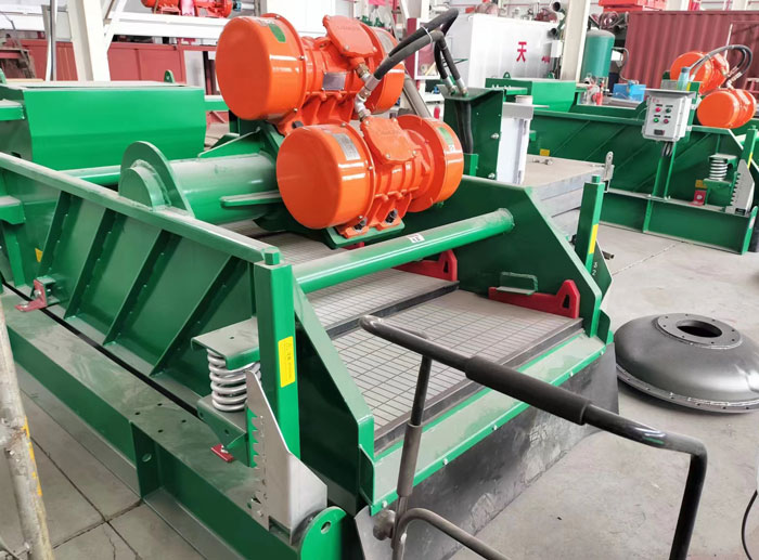 Oilfield-standby-linear-shale-shaker.jpg Oilfield-standby-linear-shale-shaker.jpg