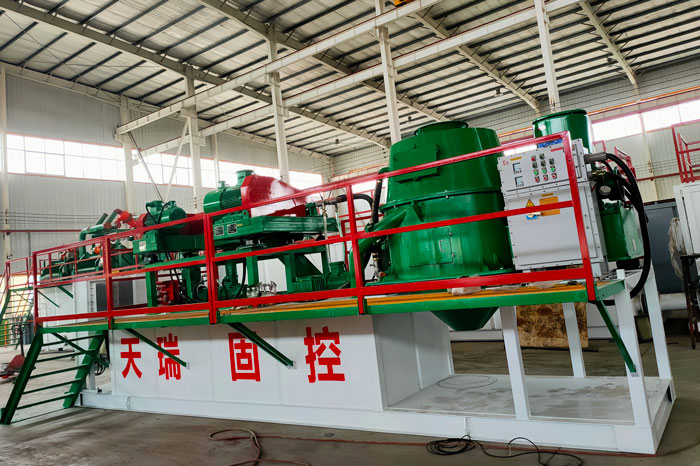 Solids control system layout showing shale shaker centrifuge and cuttings dryer Solids control system layout showing shale shaker centrifuge and cuttings dryer