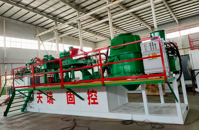 Centrifuge for drilling waste system