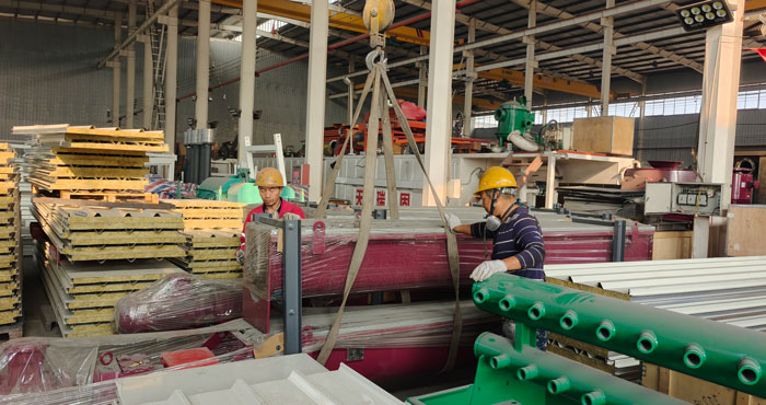 Screw conveyor loading site for Egypt Drilling Screw conveyor loading site for Egypt Drilling