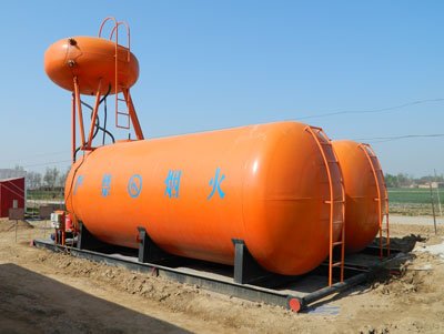 Elevated diesel tank On-site